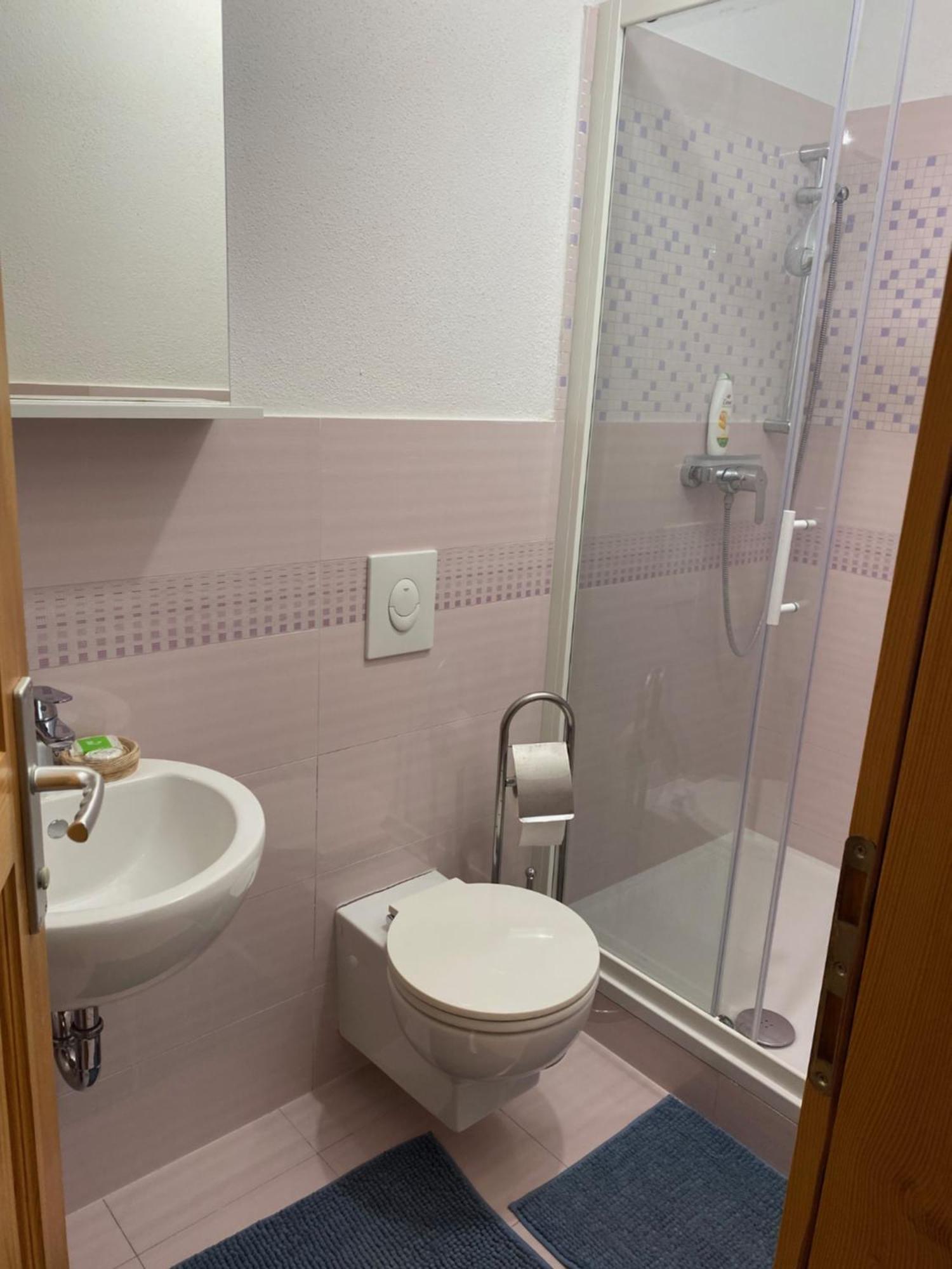 Atlantis Home Kulen Vakuf Luaran gambar